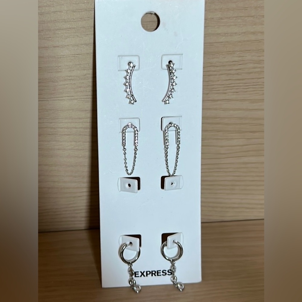 Express Silver Earring Set - Picture 1 of 4